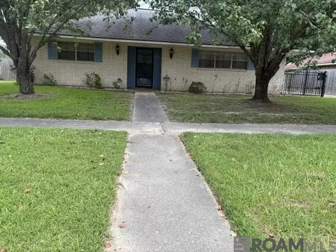 10713 Timberlane Ave, Baton Rouge, LA 70811