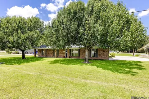 10501 La Hwy 431, Saint Amant, LA 70774