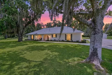 10413 Stringer Bridge Rd, Saint Amant, LA 70774