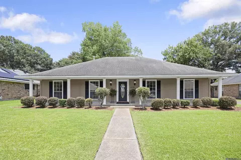 2103 Aspenwood Dr, Baton Rouge, LA 70816