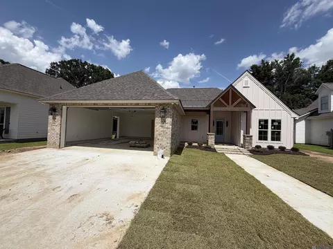 1134 Ivy Ct, Denham Springs, LA 70726