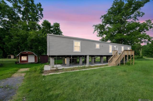 8526 Pertuis Rd, Saint Amant, LA 70774