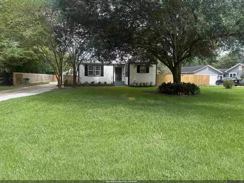 1828 Cloverdale Ave, Baton Rouge, LA 70808