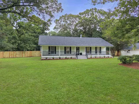 9335 Jennifer Lynn Rd, Denham Springs, LA 70706