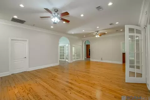 Living - 14150 Lockhart Ln, Walker, LA 70785 photo 2 of 9