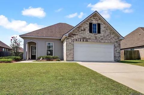14288 Impala Run Ct, Denham Springs, LA 70726