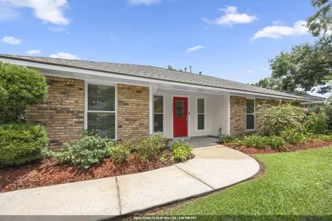 14640 Richardson Dr, Greenwell Springs, LA 70739