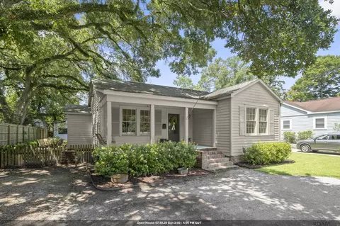 4266 Hyacinth Ave, Baton Rouge, LA 70808
