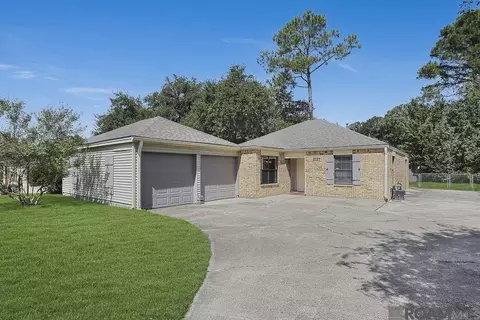 1127 Brookhollow Dr, Baton Rouge, LA 70810