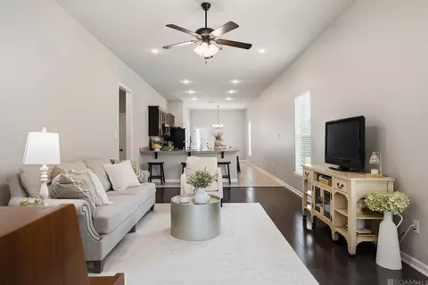 38383 Brown Rd, Prairieville, LA 70769