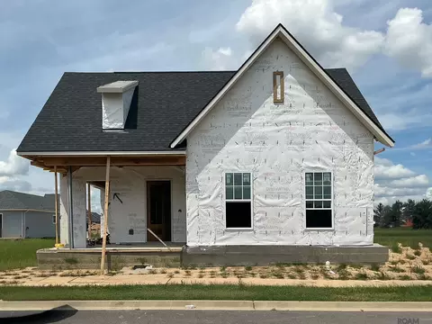 1227 Hastings Ln, Zachary, LA 70791