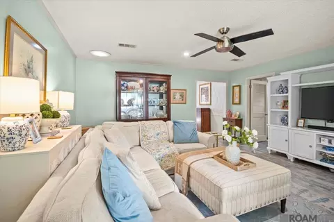 Living - 26811 Pen Dr, Walker, LA 70785 photo 1 of 4