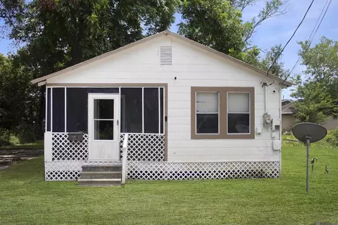 417 W Sparrow St, Gonzales, LA 70737