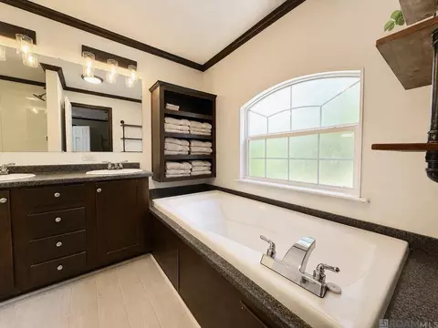 15140 Peairs Rd, Pride, LA 70770 photo 10