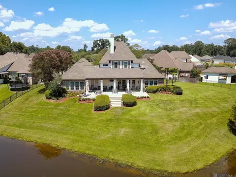 7046 Dianthus, Baton Rouge, LA 70817