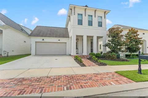 9340 Inniswylde Dr, Baton Rouge, LA 70809