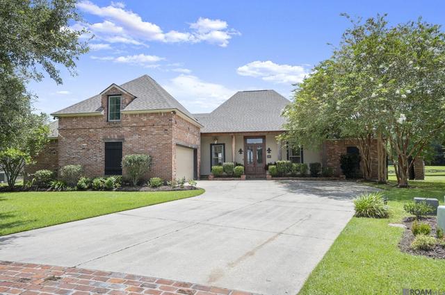 12274 Oak Colony Dr, Geismar, LA 70734