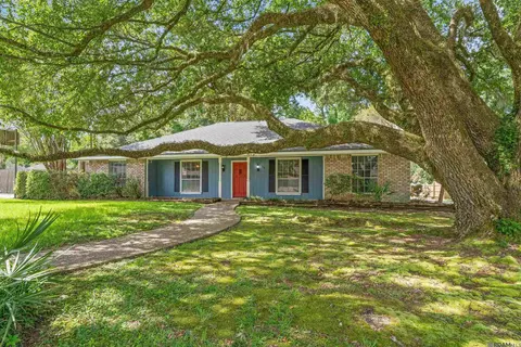 12674 S Highmeadow Ct, Baton Rouge, LA 70816