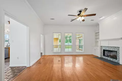 17186 Rennes Rd, Prairieville, LA 70769