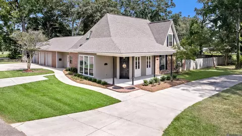 510 Jackson St, Denham Springs, LA 70726
