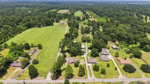 6676 Island Rd, Jarreau, LA 70749