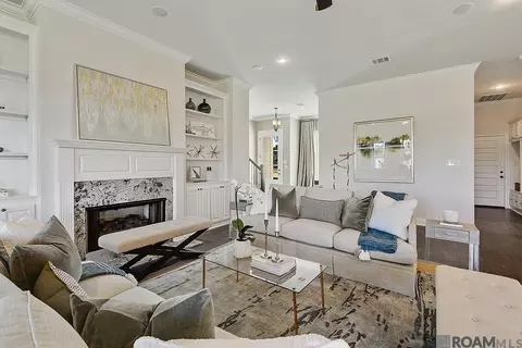 Living - 126 Sophia Dr, Luling, LA 70070 photo 3 of 3