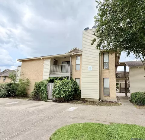 5233 Butter Creek Ln # J2, Baton Rouge, LA 70809