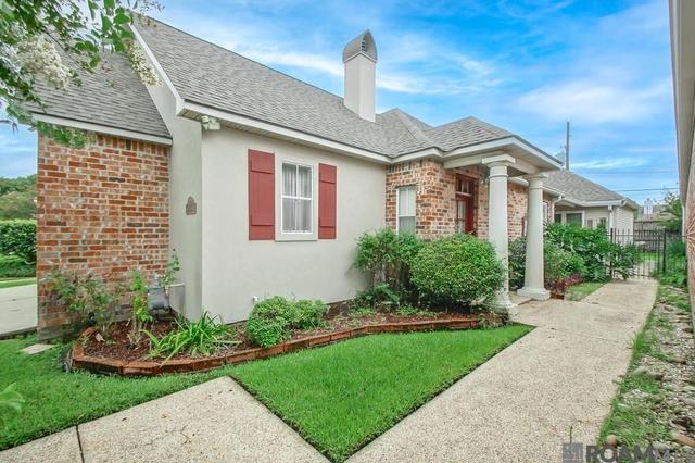 15305 High Woods, Baton Rouge, LA 70816
