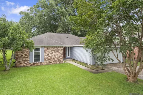 10628 Sugar Pine Dr, Greenwell Springs, LA 70739