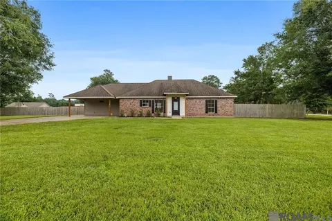 Exterior - 34022 Duff Rd, Walker, LA 70785 photo 2 of 6