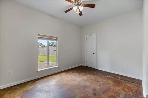 Bedroom - 34022 Duff Rd, Walker, LA 70785 photo 2 of 2