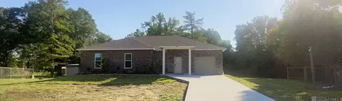 11983 Forest Oaks Ct, Baton Rouge, LA 70815