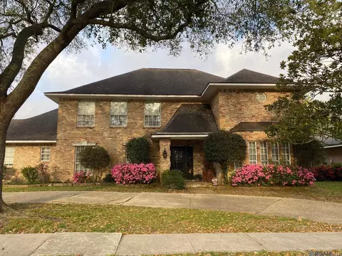 4420 Lake Limestone Dr, Baton Rouge, LA 70816