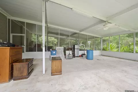Exterior - 12985 Arnold Rd, Walker, LA 70785 photo 2 of 10