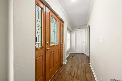 Entry Way - 12985 Arnold Rd, Walker, LA 70785 photo 1 of 2