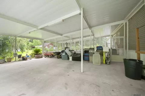 Exterior - 12985 Arnold Rd, Walker, LA 70785 photo 3 of 10