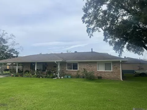 612-614 S Alexander, Gonzales, LA 70737