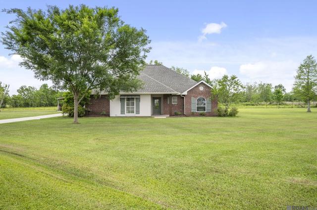 40399 Cotton Field Ave, Gonzales, LA 70737