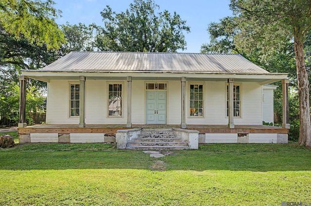 908 N Marchand Ave, Gonzales, LA 70737