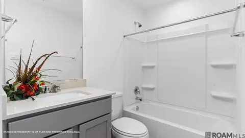 Bath - 12670 Nightshade Ave, Walker, LA 70785 photo 1 of 1