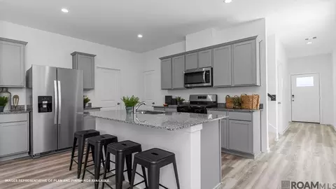 Kitchen - 12670 Nightshade Ave, Walker, LA 70785 photo 1 of 1