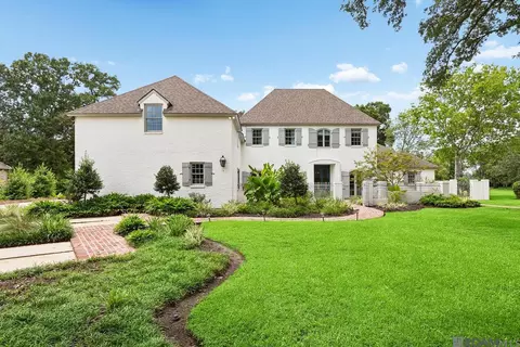 18211 S Mission Hills Ave, Baton Rouge, LA 70810
