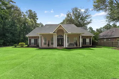 46076 Laurie Dr, Hammond, LA 70401