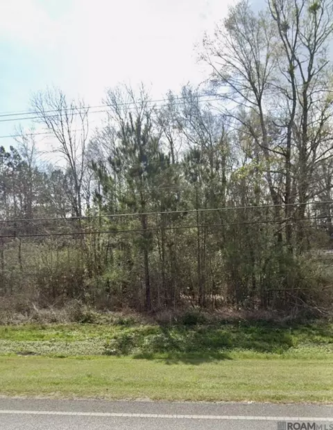 Florida Blvd, Walker, LA 70785 photo 1