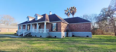 3437 Tezcucco Dr, Baton Rouge, LA 70820