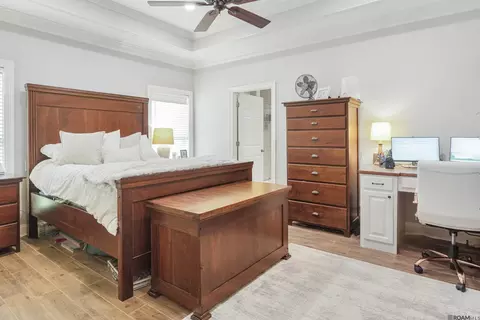 Bedroom - 12060 Clanton Dr, Walker, LA 70785 photo 1 of 4