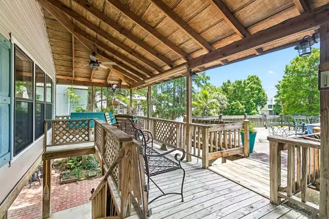Exterior - 31533 Judith Dr, Springfield, LA 70462 photo 5 of 5