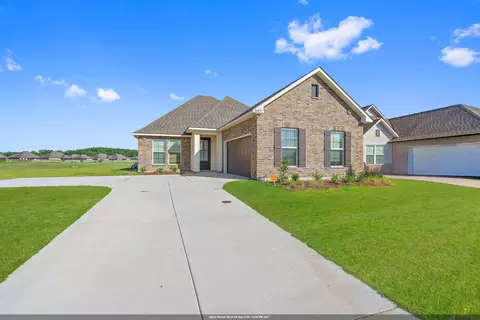 26057 Purdy Ave, Denham Springs, LA 70726
