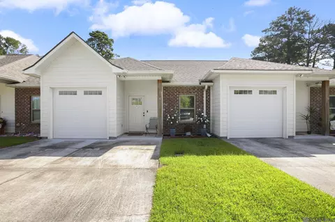 9900 Country Club Dr, Denham Springs, LA 70726