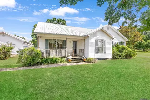 1125 Saurez Dr, Saint Gabriel, LA 70776